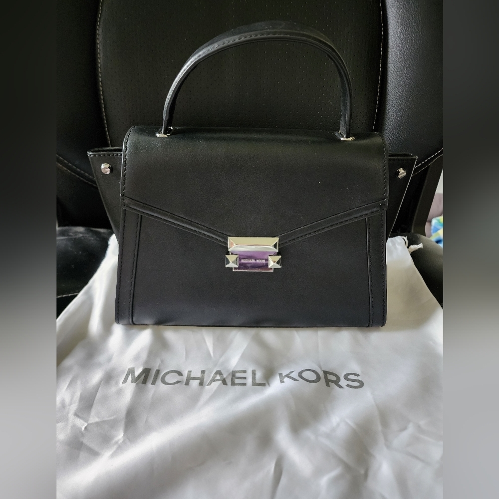 EUC Michael Kors Black satchel with dust cover‎
